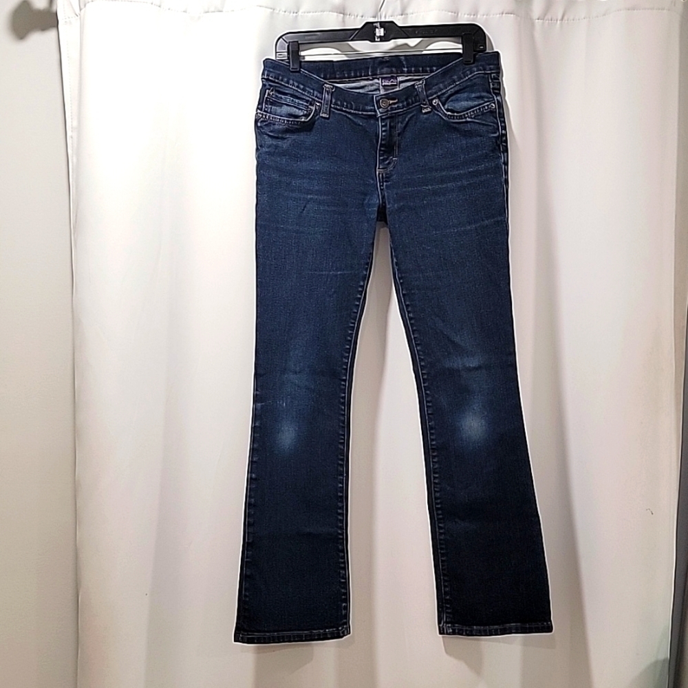 PATAGONIA WOMANS STRAIGHT LEG JEANS 30. D75